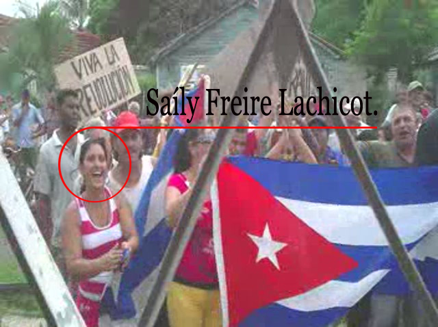 12-) Paramilitar castrista realiza trámites para viajar definitivamente a los EE.UU.