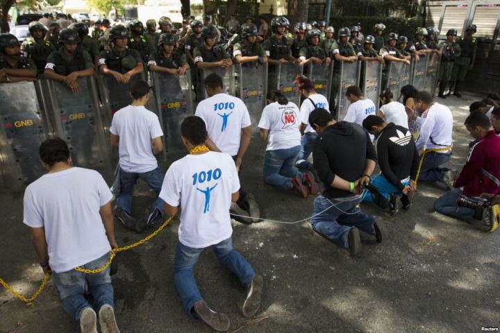 protestas estudiantiles en VenezuelaF6-E286B1BCF5A6_mw1024_n_s