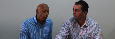 José Ramón BOrges (der) junto a Guillermo Fariñas  