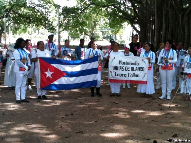 Damas Parque Gandhi domingos de represión