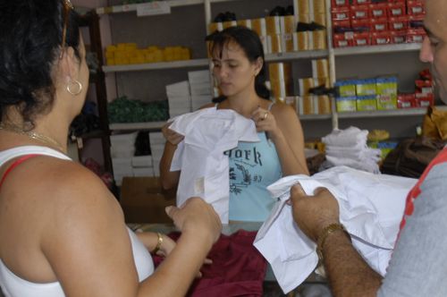 venta-de-uniformes-2 (1).jpg