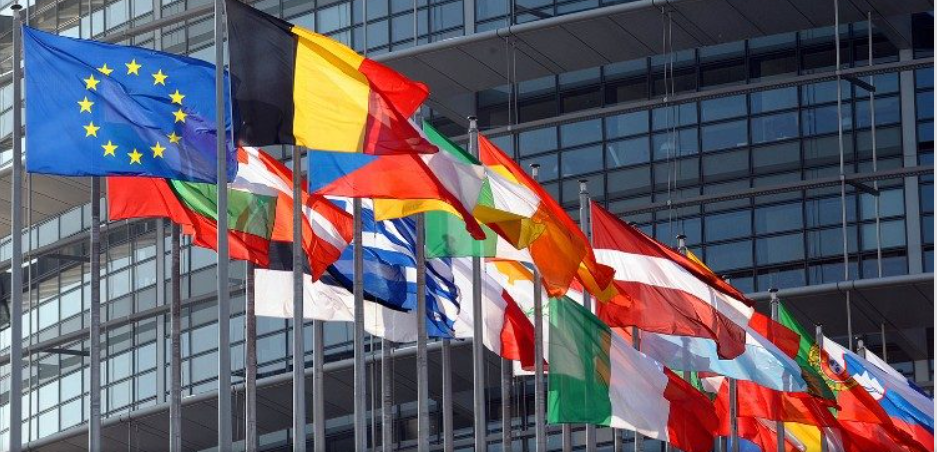 EUROPARLAMENTO registró cerca de medio millon de reacciones adversas a vacunas contra&nbsp;covid-19